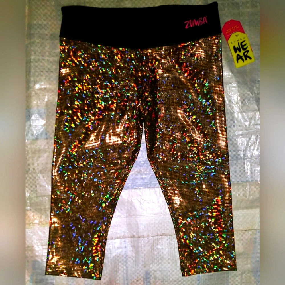 Zumba Light Up The Dancefloor Gold Metallic Holographic Capri Leggings Large NWT
